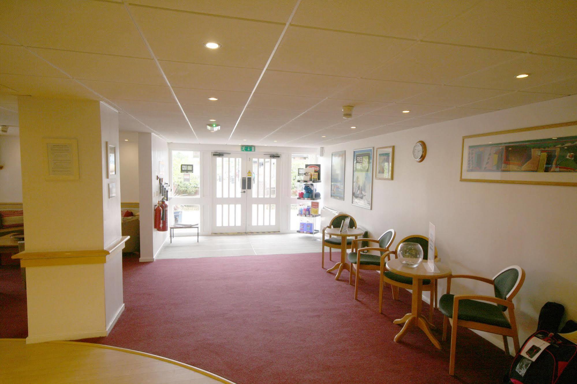 Days Inn Hotel Abington - Glasgow Eksteriør billede